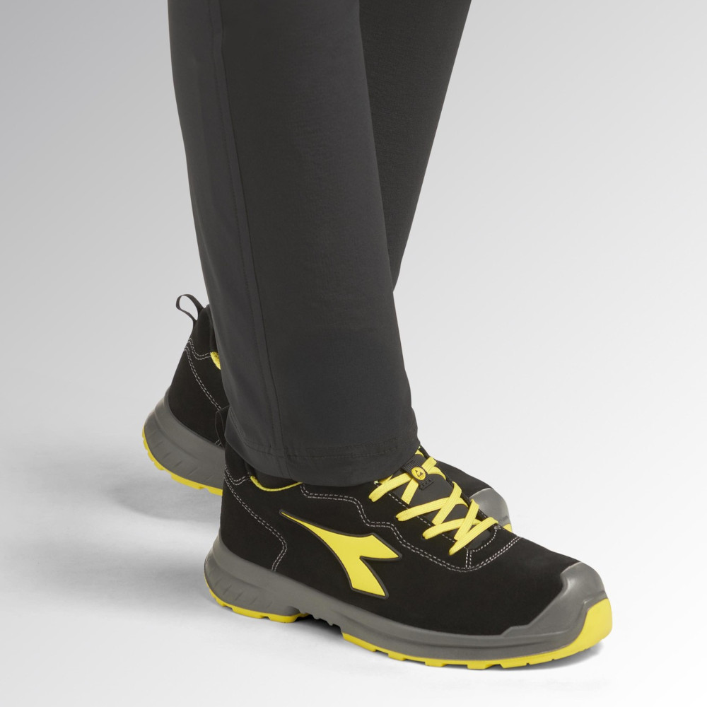 Pantofi de protectie fara elemente metalice Diadora FLASH S3S